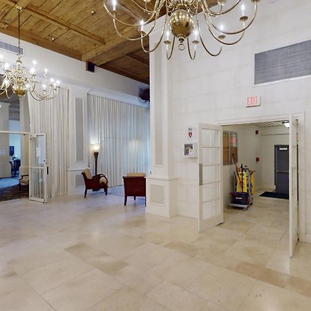 Palm Beach Hotel & Sunrise Cottage Екстер'єр фото