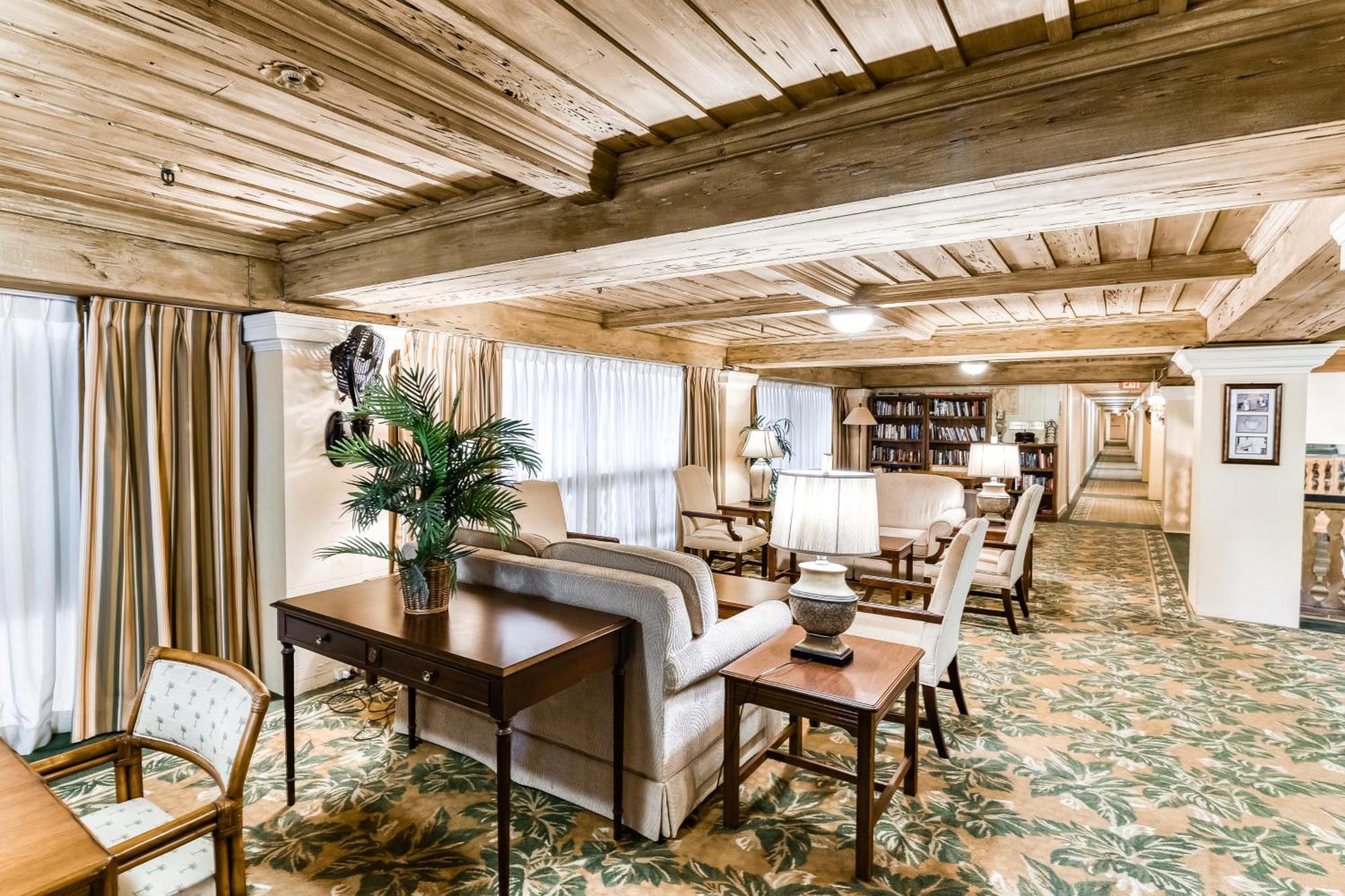Palm Beach Hotel & Sunrise Cottage Номер фото