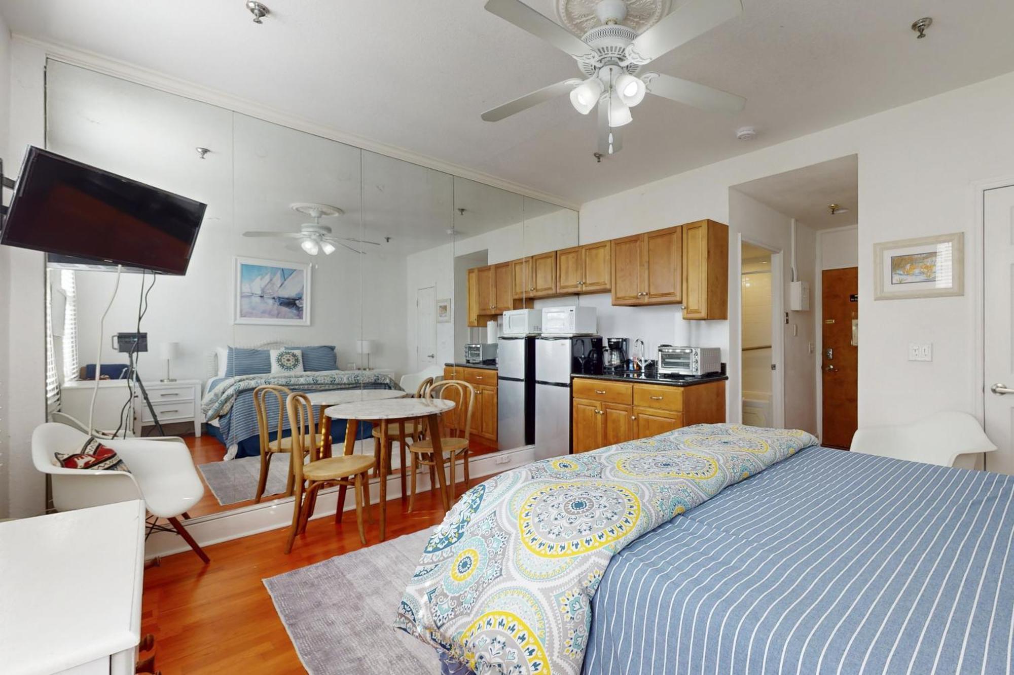 Palm Beach Hotel & Sunrise Cottage Екстер'єр фото